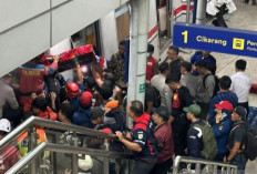 Blue Line Masih Lumpuh Pasca Kecelakaan: Ini Jadwal Perjalanan KRL Bekasi Sore Ini yang Perlu Diketahui