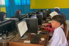 Puluhan Siswa di Kabupaten Tebo Ikuti CAT Masuk Sekolah Nasional Terintegrasi