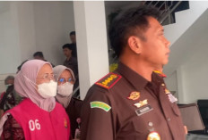 Kadisperindag Kota Jambi Ditahan Kejari Jambi 