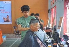 Berdayakan Warga Lokal, PEP Sangasanga Field dan PHSS Gelar Program 'CurTis: Cukur Gratis' Jelang Idulfitri 